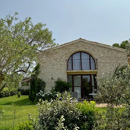Domaine D'egenia Сasa de vacaciones *