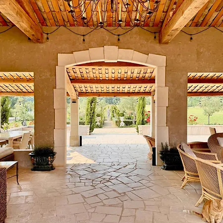 Сasa de vacaciones Domaine D'egenia *