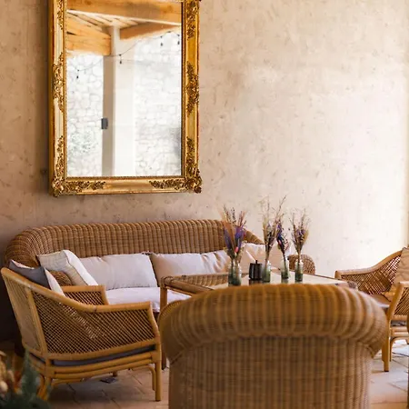Domaine D’egenia * Roussillon en Isere
